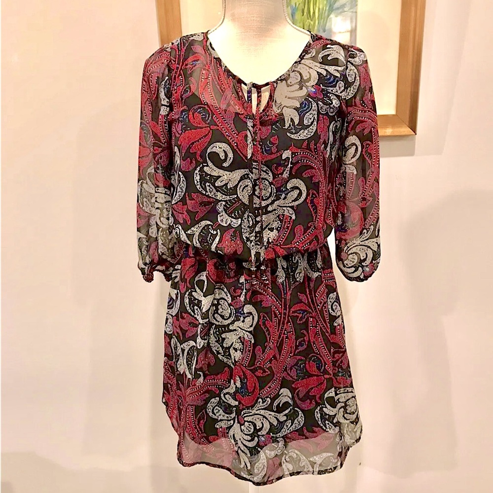 🥀 Beautiful Paisley Wine Red Dress